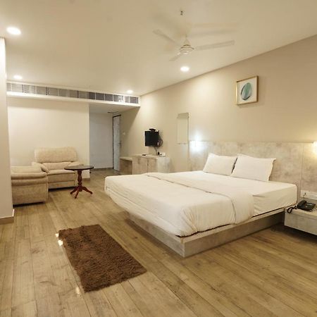 Hotel Trp Bliss Nizamabad Zewnętrze zdjęcie