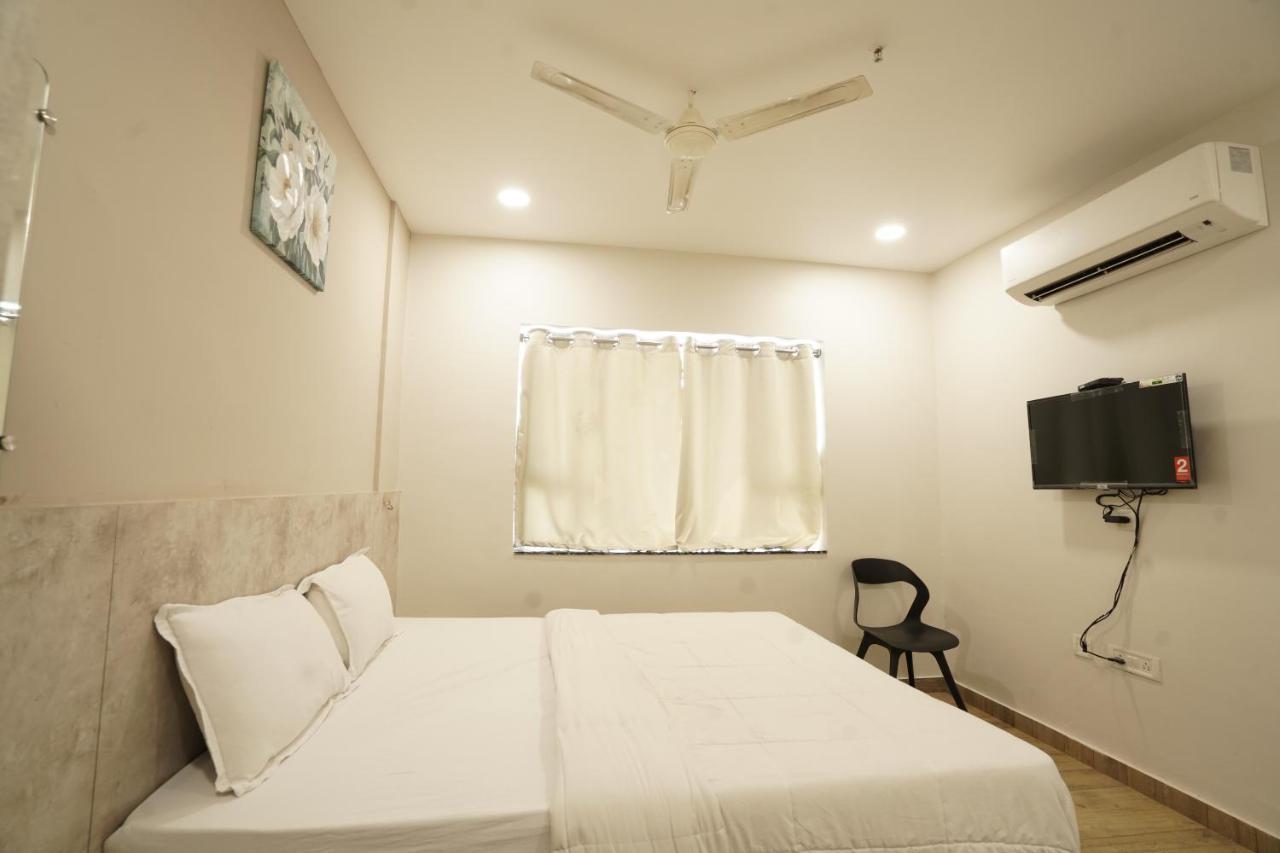 Hotel Trp Bliss Nizamabad Zewnętrze zdjęcie